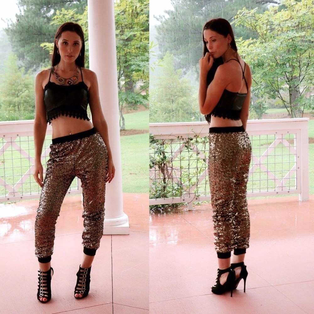 Womens Bralette | Crop Top Size Medium Black Criss Cross Crochet Lingerie